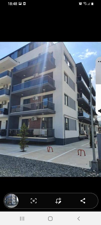 Ferienwohnung Apartament Mivali Năvodari Exterior foto